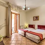 Giusi - Esquilino Harmony B&B