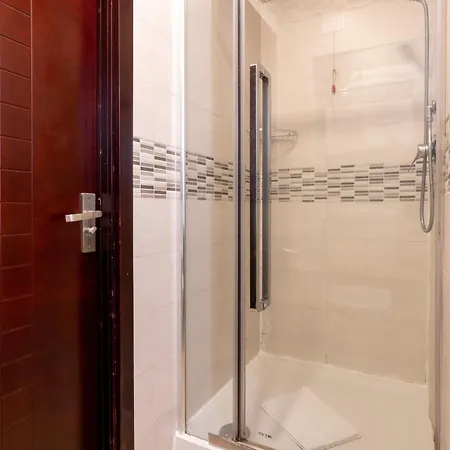 Bed & Breakfast Leoni Di Giada Roma